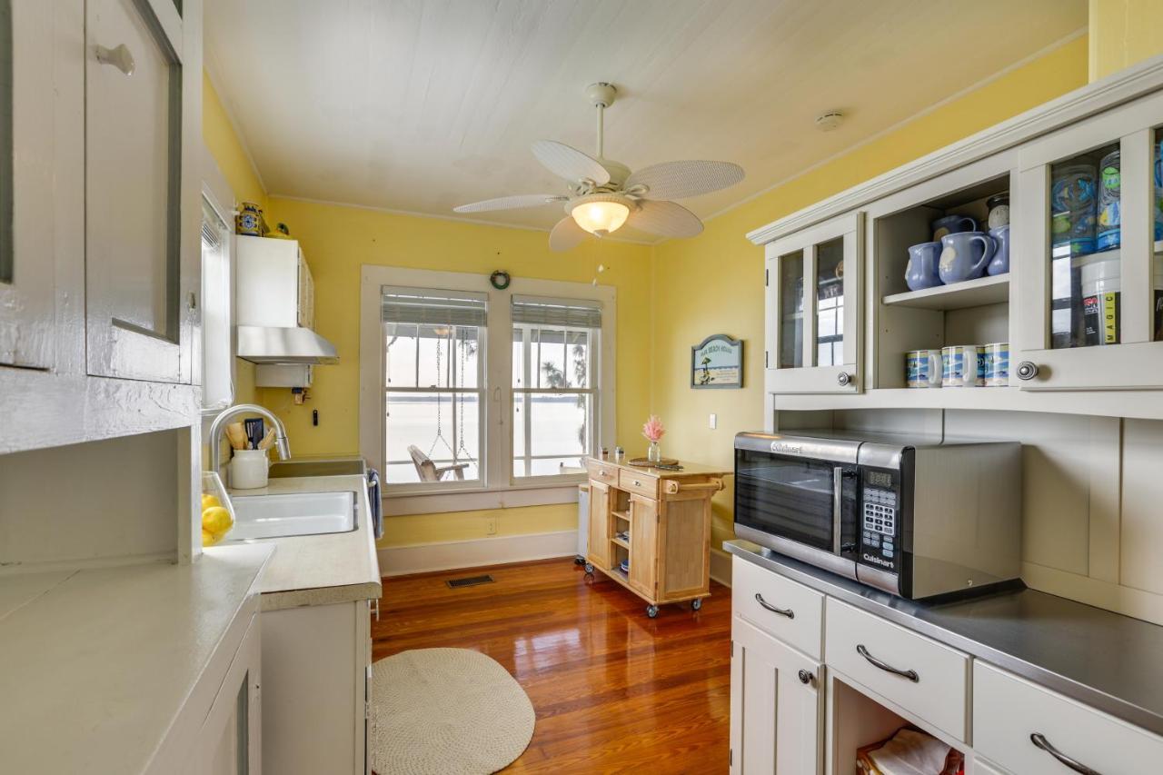 Waterfront Ochlockonee Bay Cottage With Views! Panacea Bagian luar foto